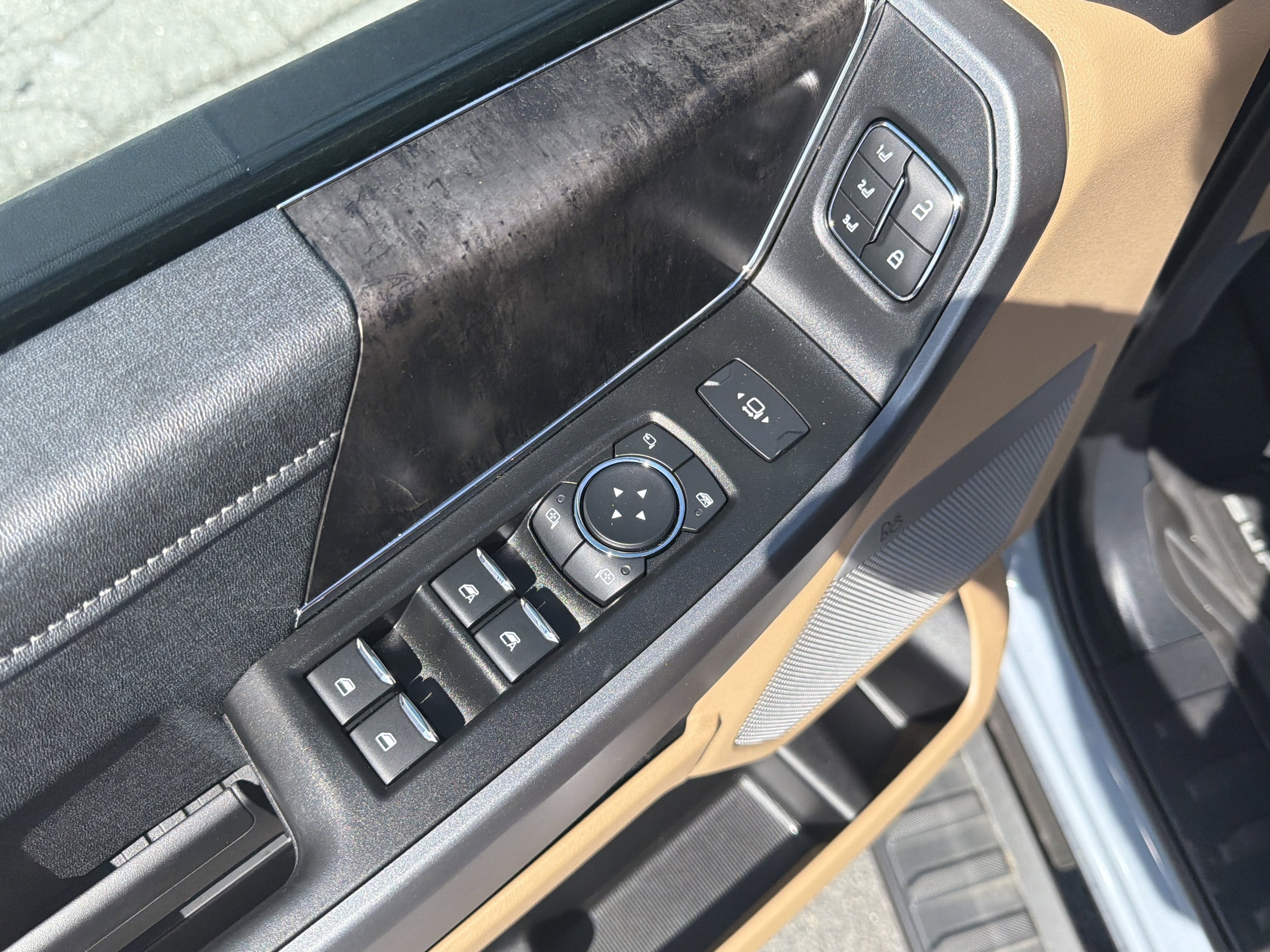 2025 Ford F-250 Super Duty Lariat - Photo 31