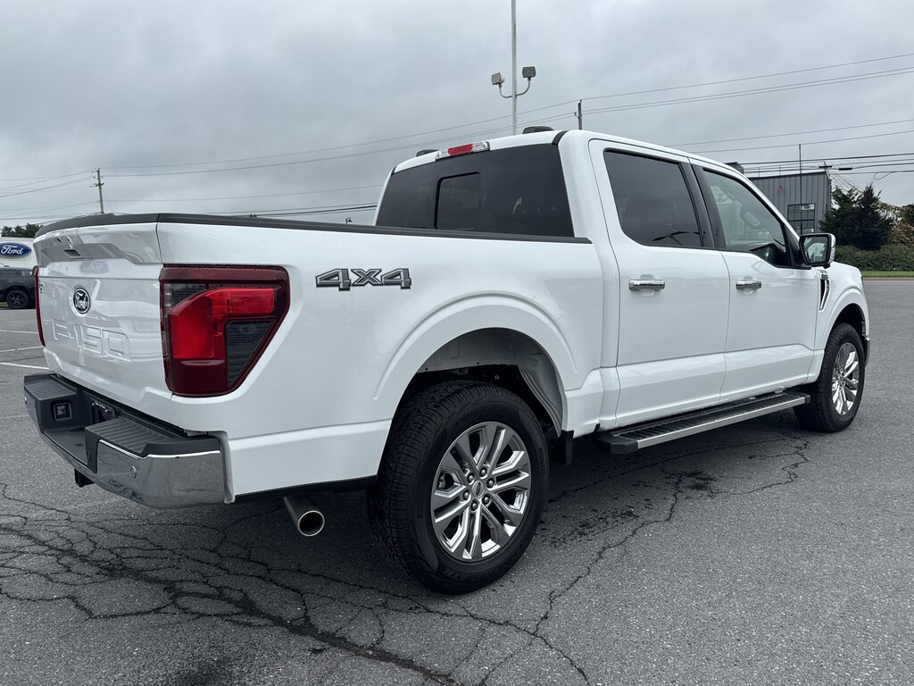 Used 2025 Ford F-150 XLT Truck SuperCrew Cab