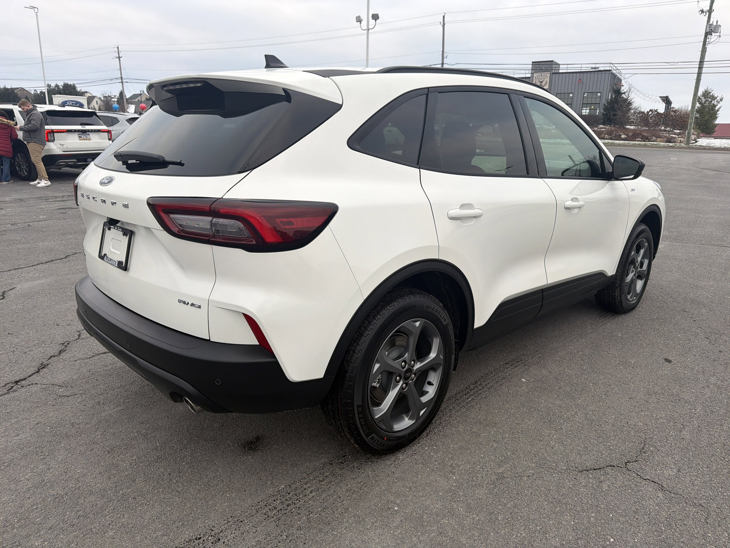 2026 Ford Escape ST-Line - Photo 3