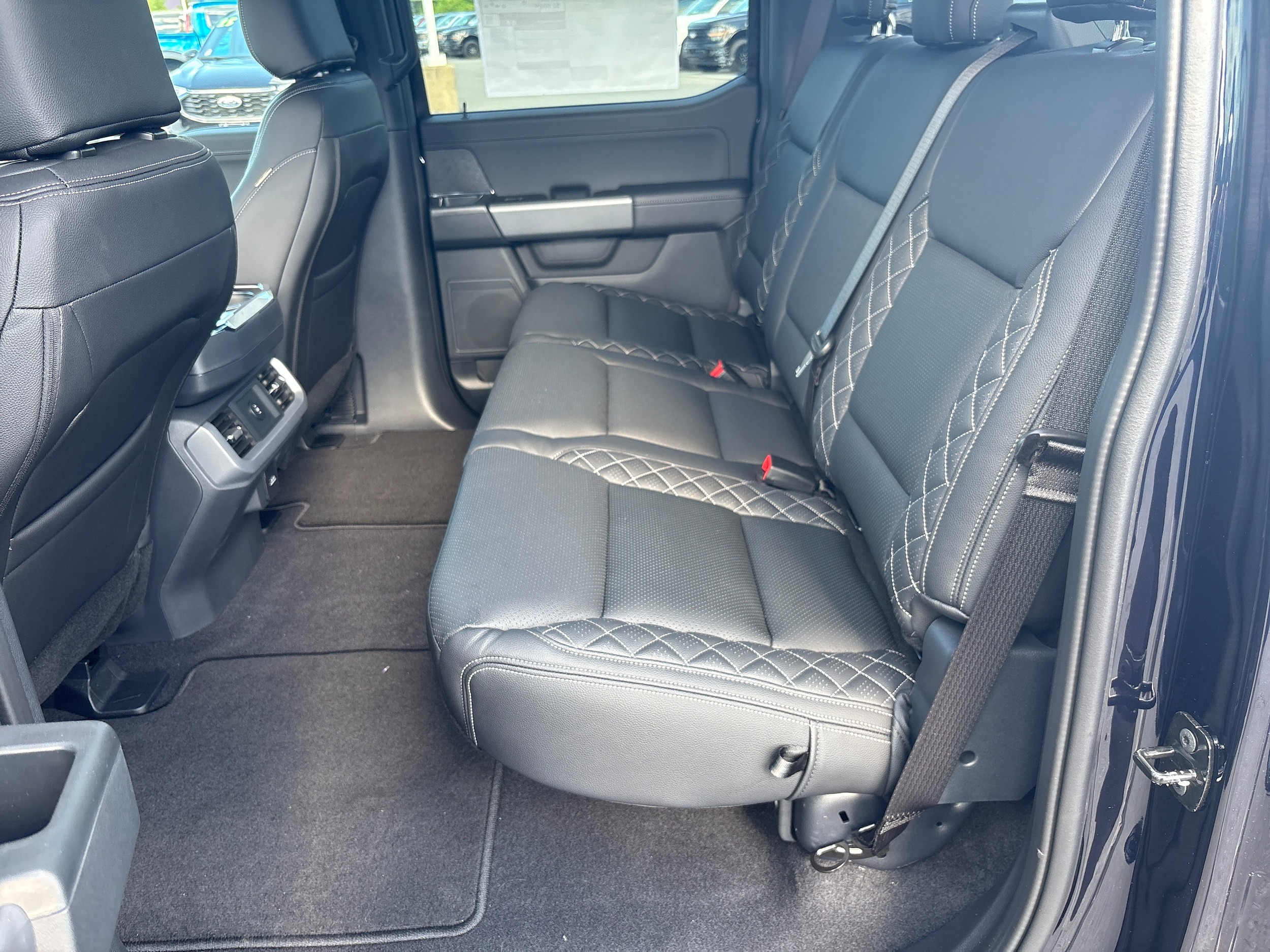 2026 Ford F-150 XLT - Photo 17