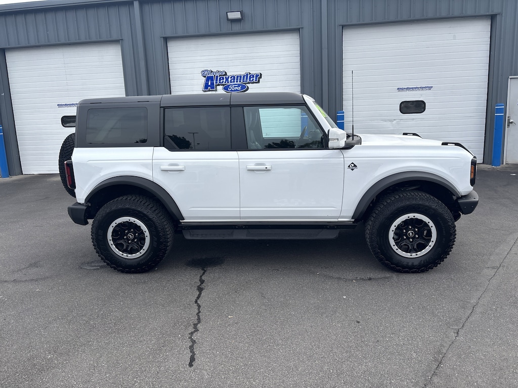 Used 2024 Ford Bronco Outer Banks SUV