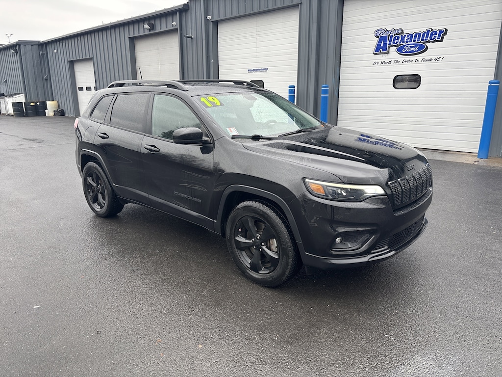 Used 2019 Jeep Cherokee Latitude Plus 4x4 SUV
