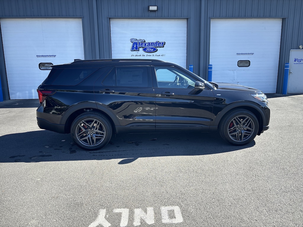 New 2025 Ford Explorer ST-Line SUV