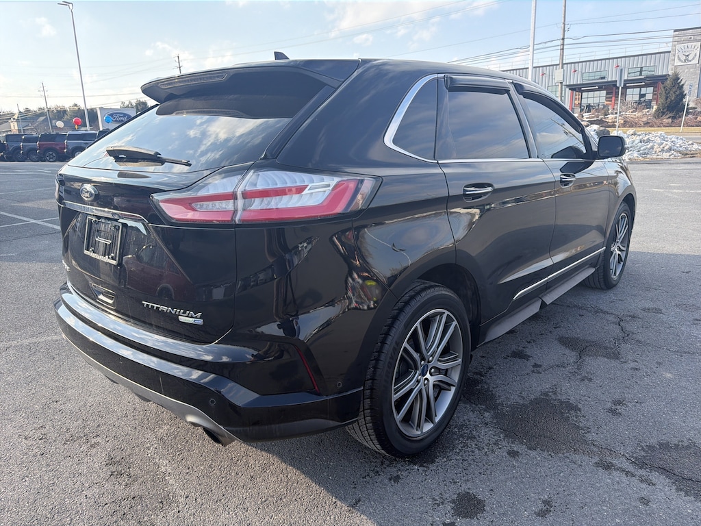 Used 2019 Ford Edge Titanium SUV