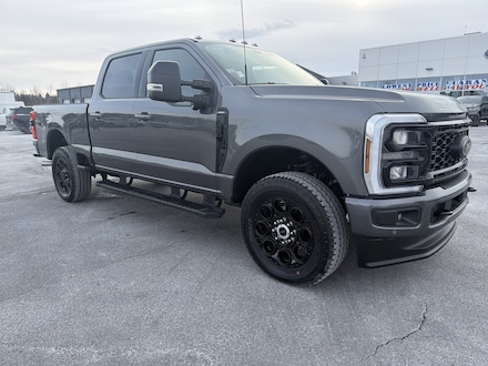 2026 Ford F-350 F-350 Lariat Truck Crew Cab