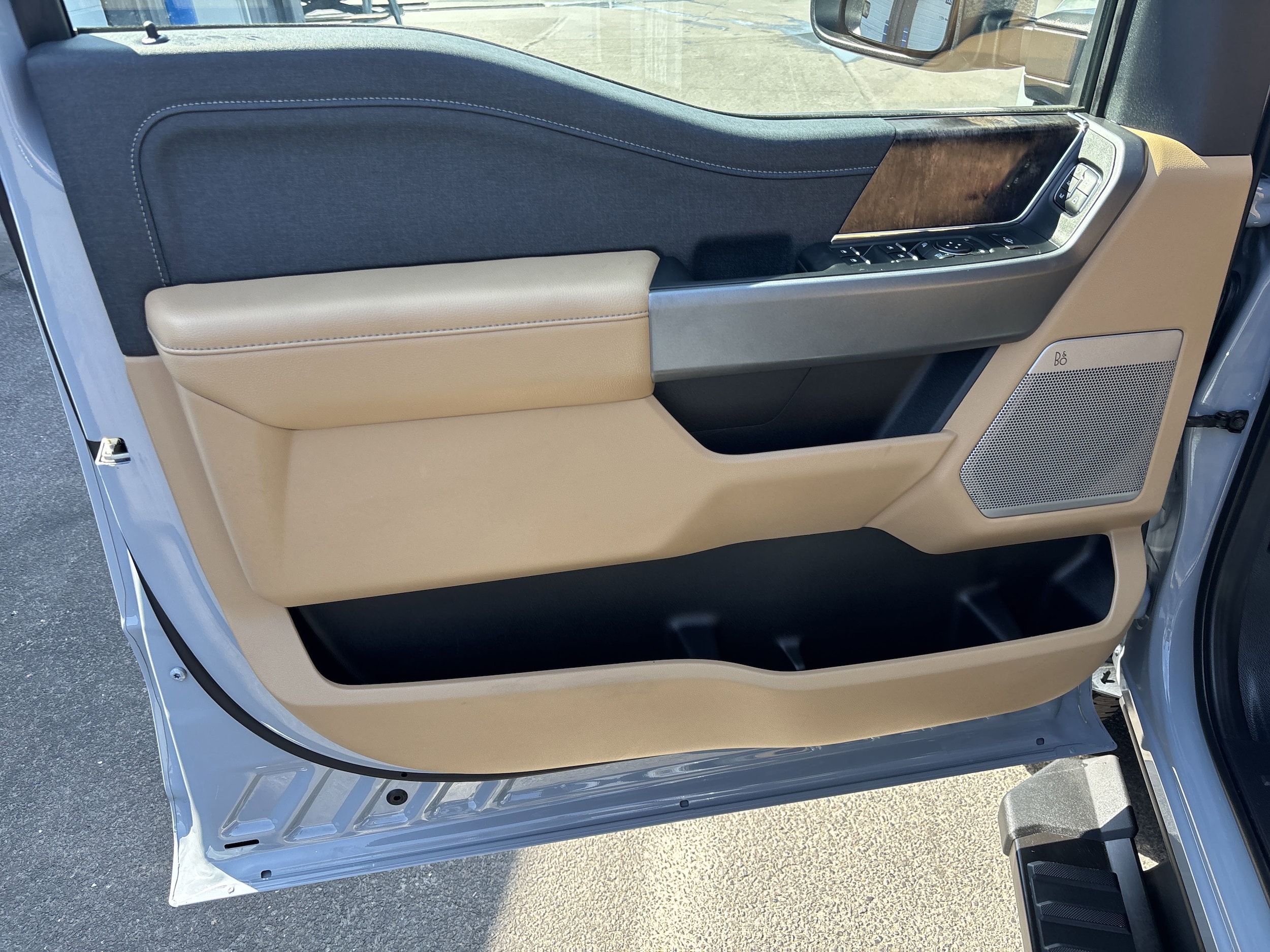 2025 Ford F-250 Super Duty Lariat - Photo 30