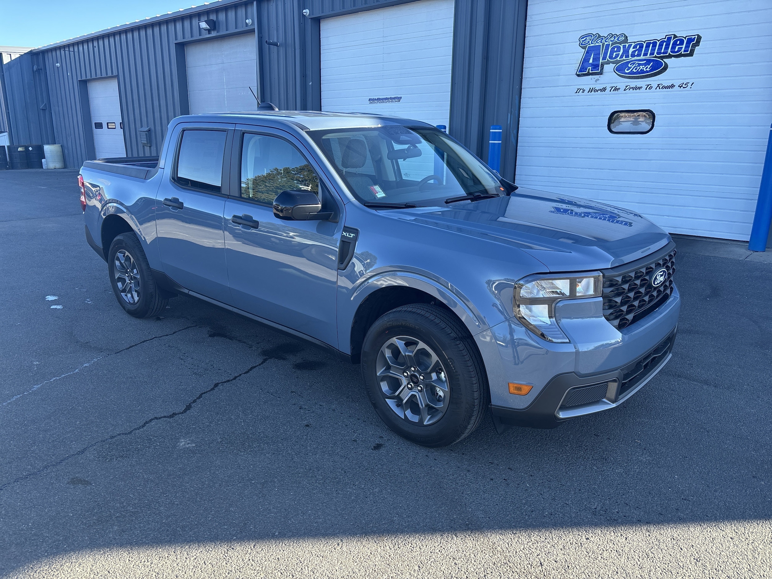 2025 Ford Maverick XLT's photo