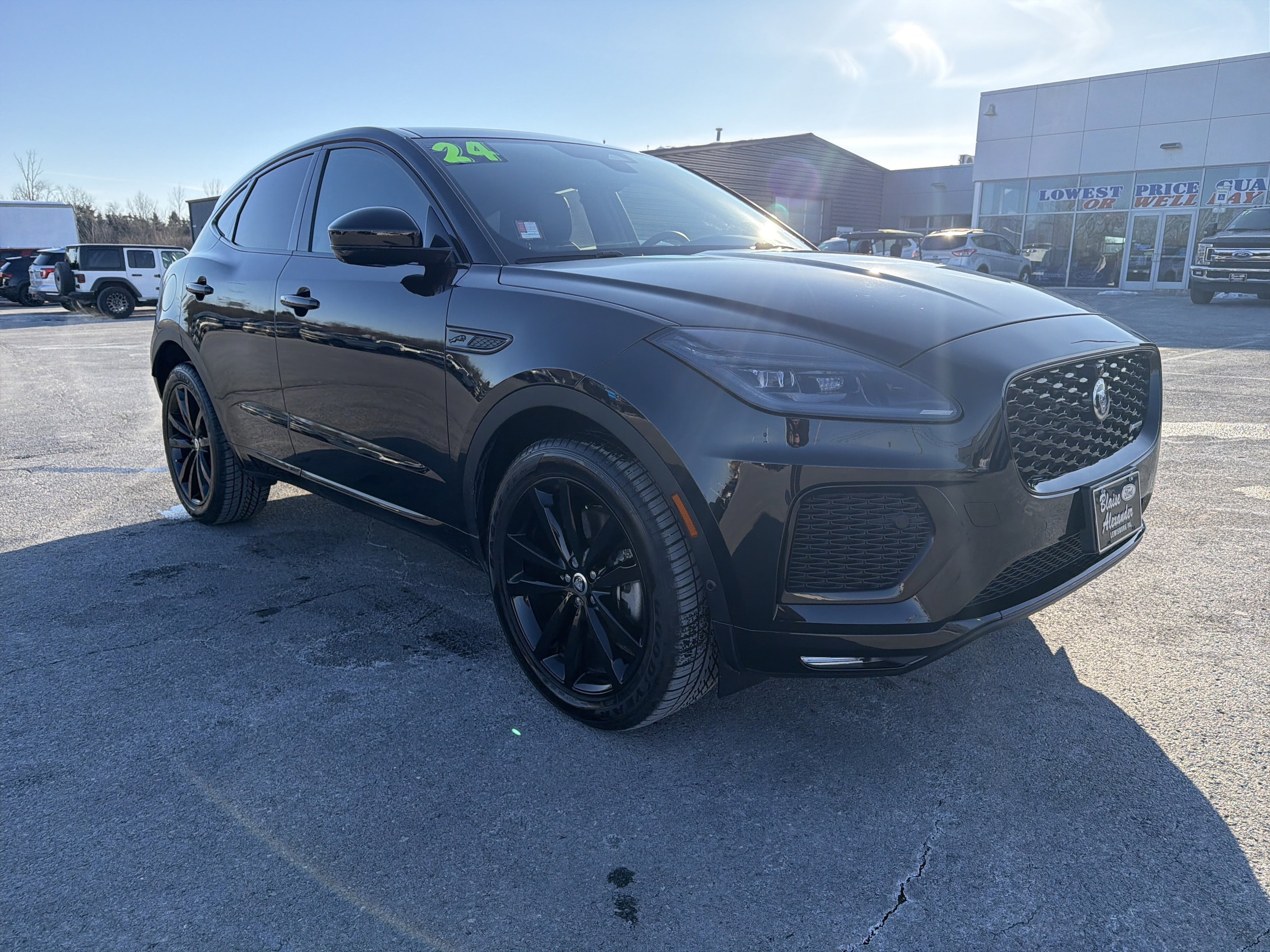 2024 Jaguar E-Pace R-DYNAMIC SE