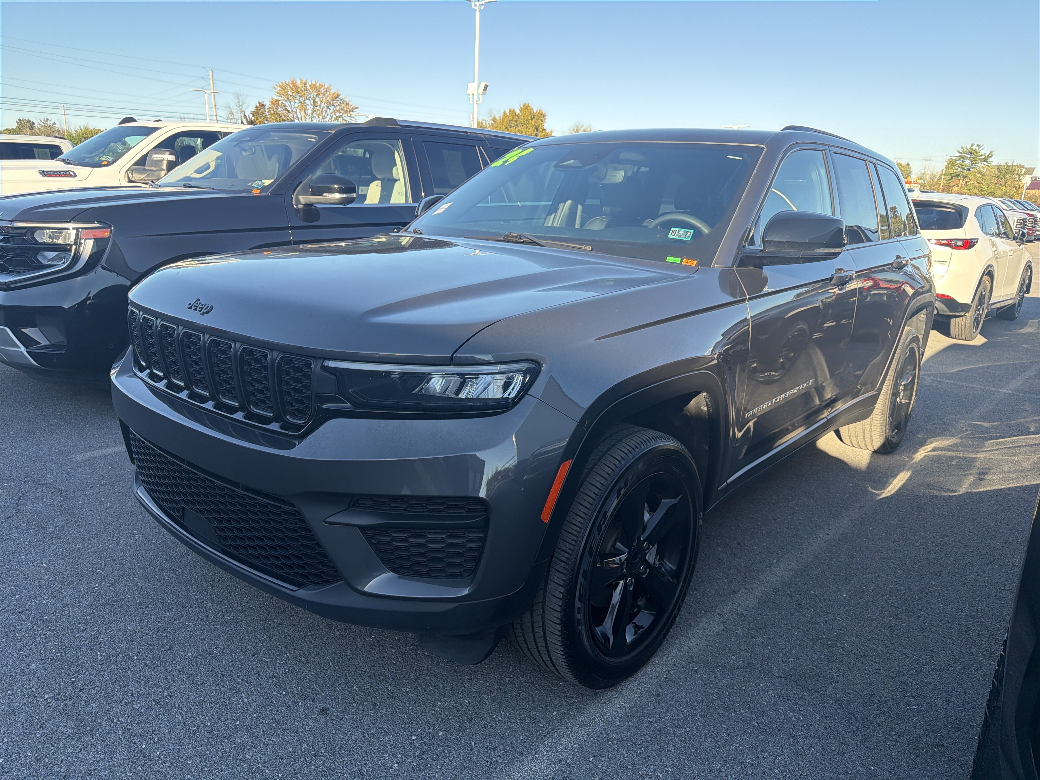 Used 2024 Jeep Grand Cherokee Altitude X SUV