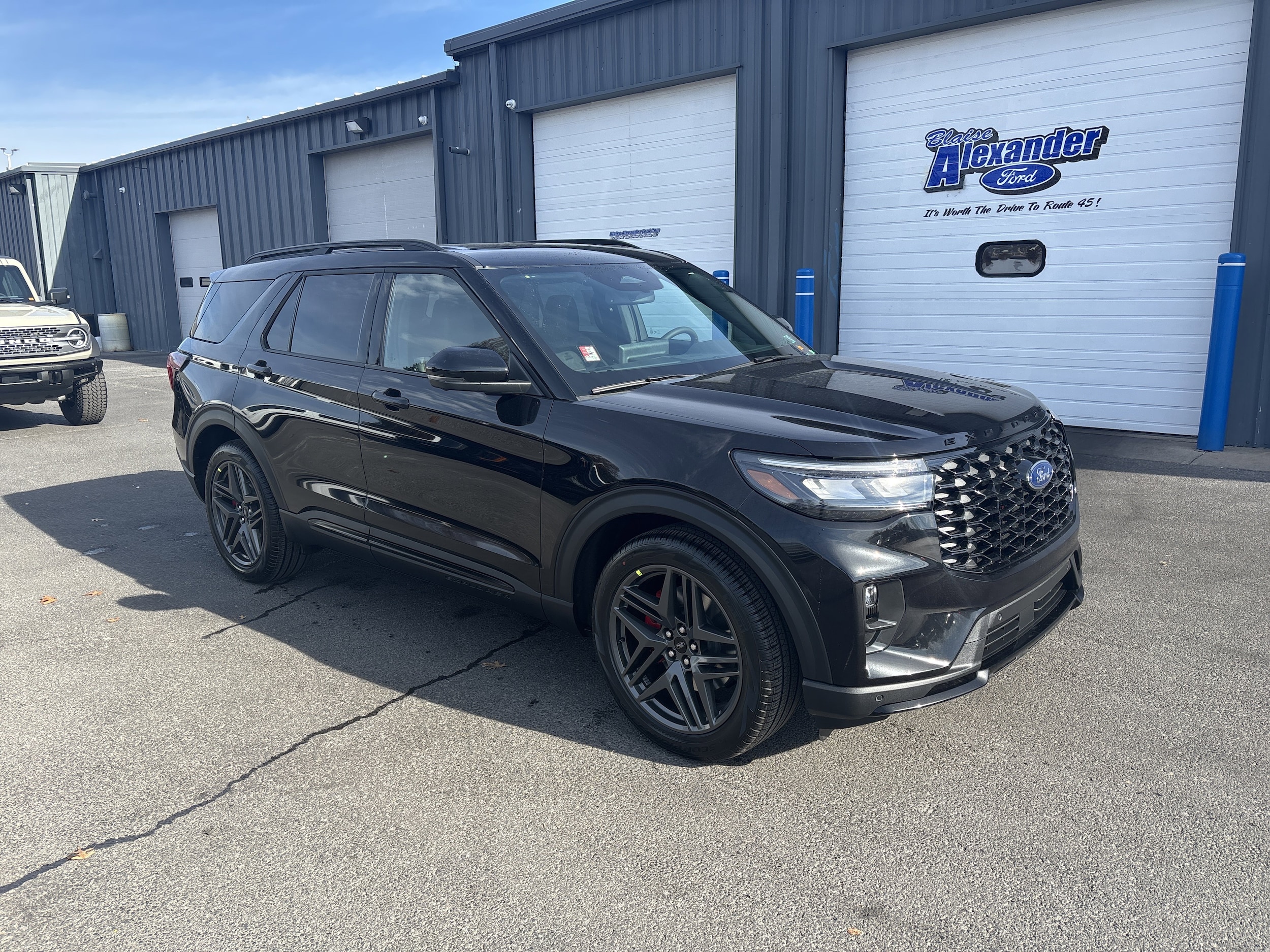 2026 Ford Explorer ST's photo