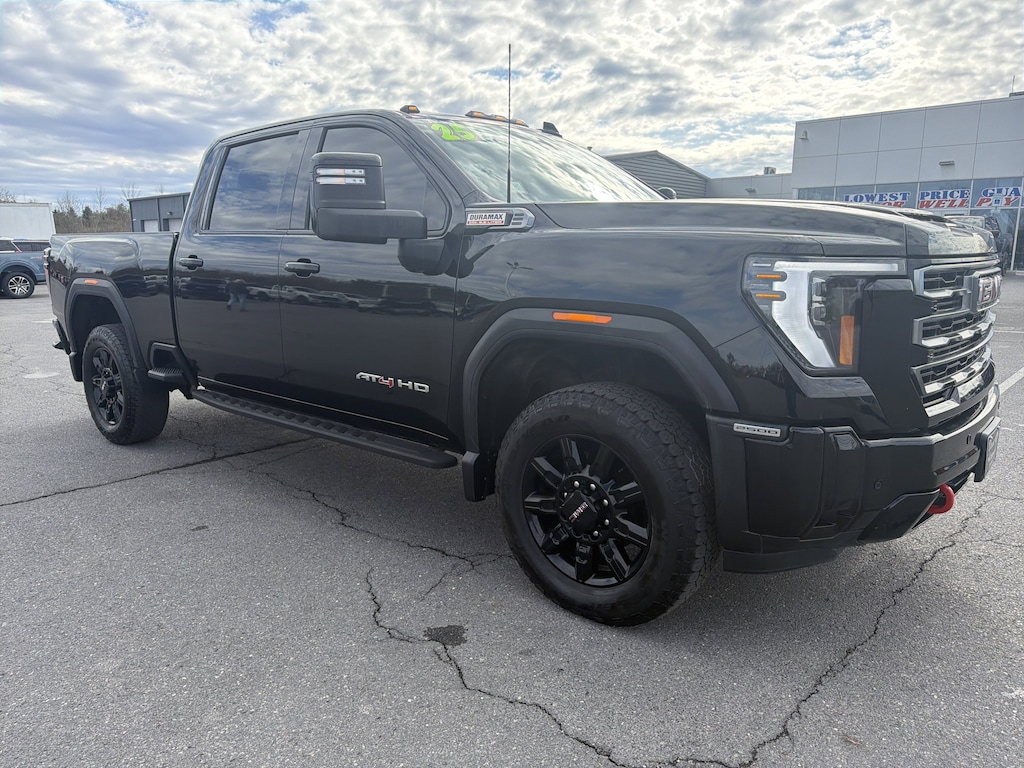 Used 2025 GMC Sierra 2500HD AT4 Truck Crew Cab