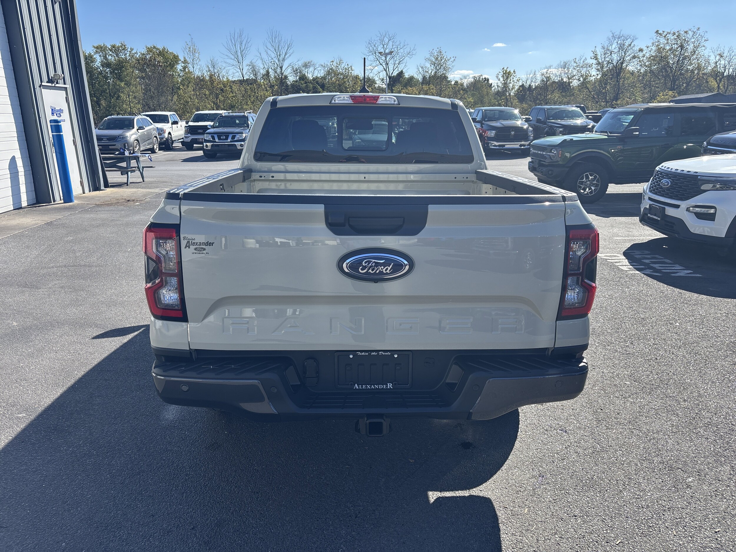 2025 Ford Ranger XLT photo 2