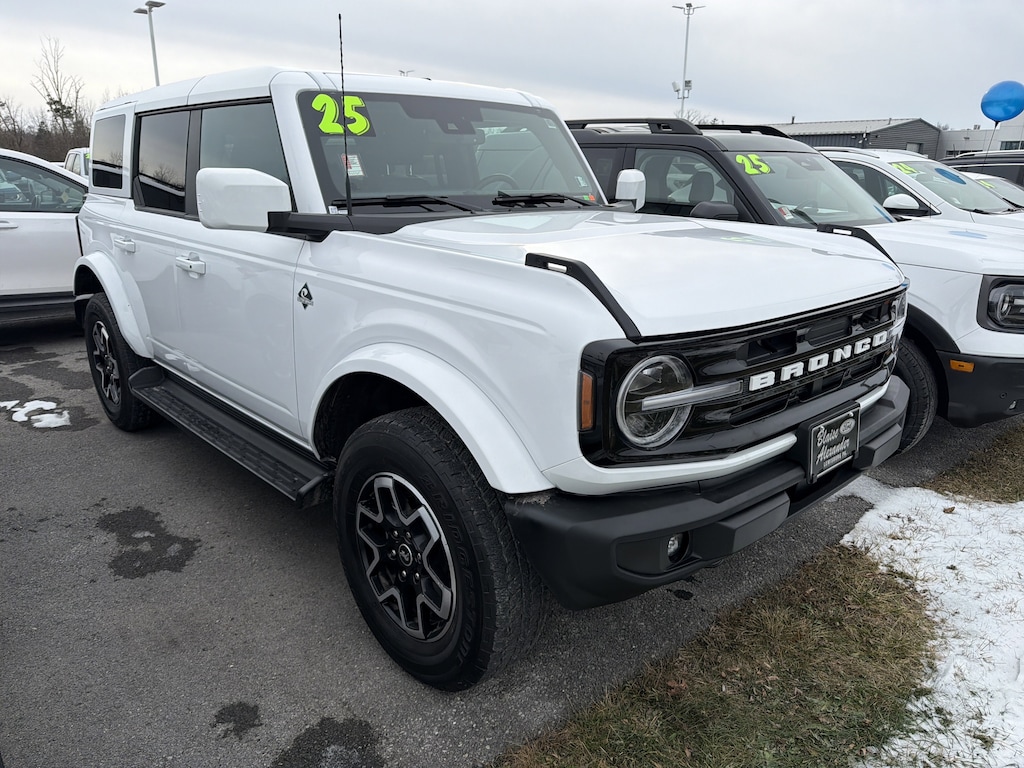 Used 2025 Ford Bronco Outer Banks SUV