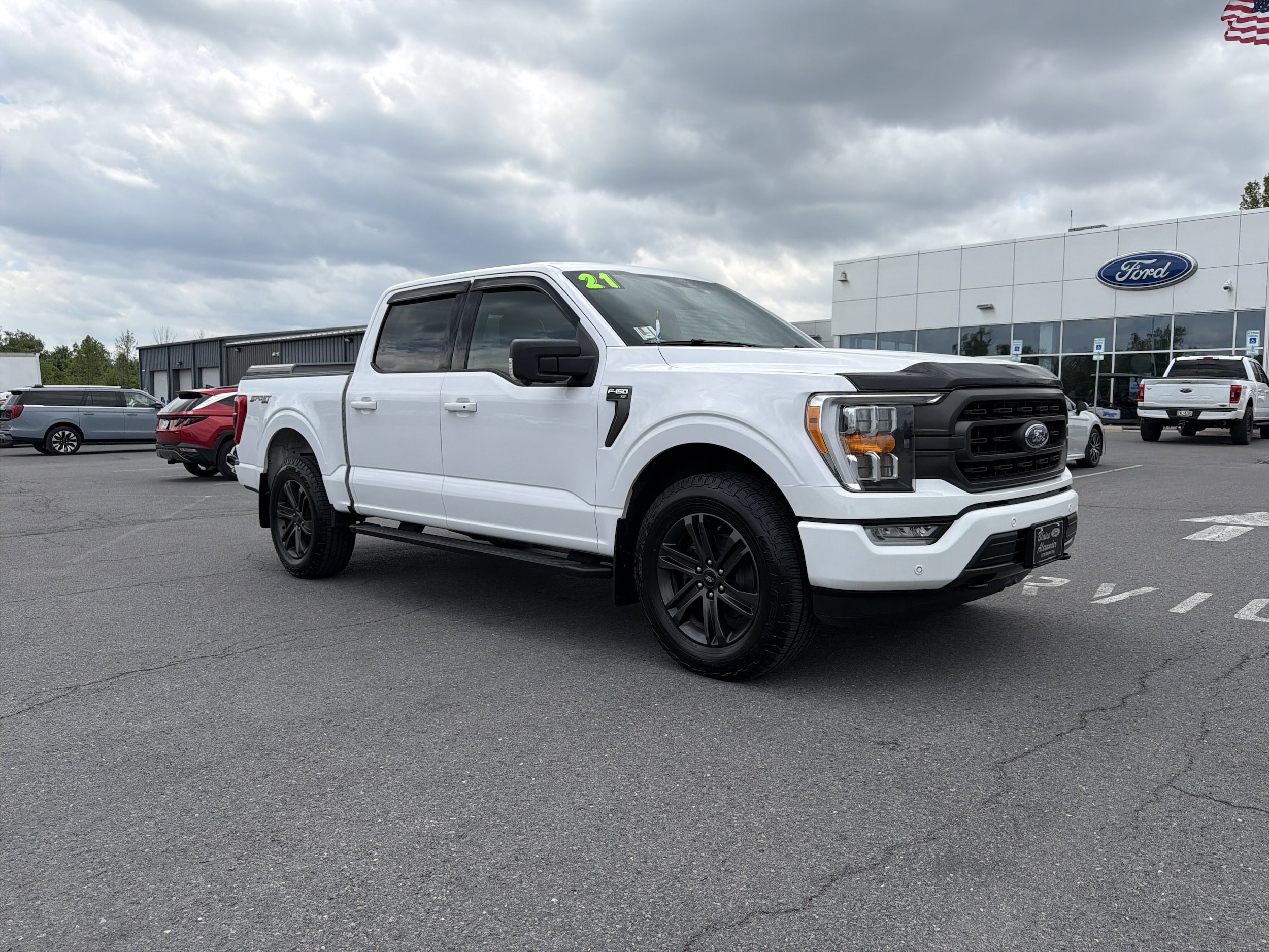 2021 Ford F-150 XLT 4x4 SuperCrew 5-1/2 Box's photo