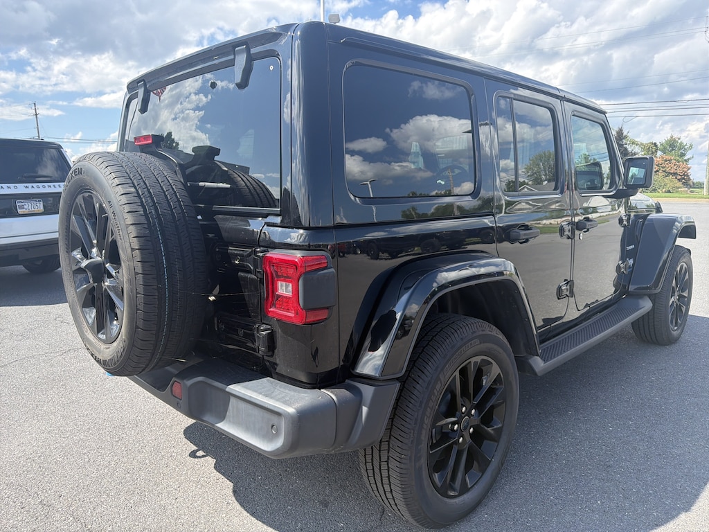 Used 2024 Jeep Wrangler 4xe Sahara SUV