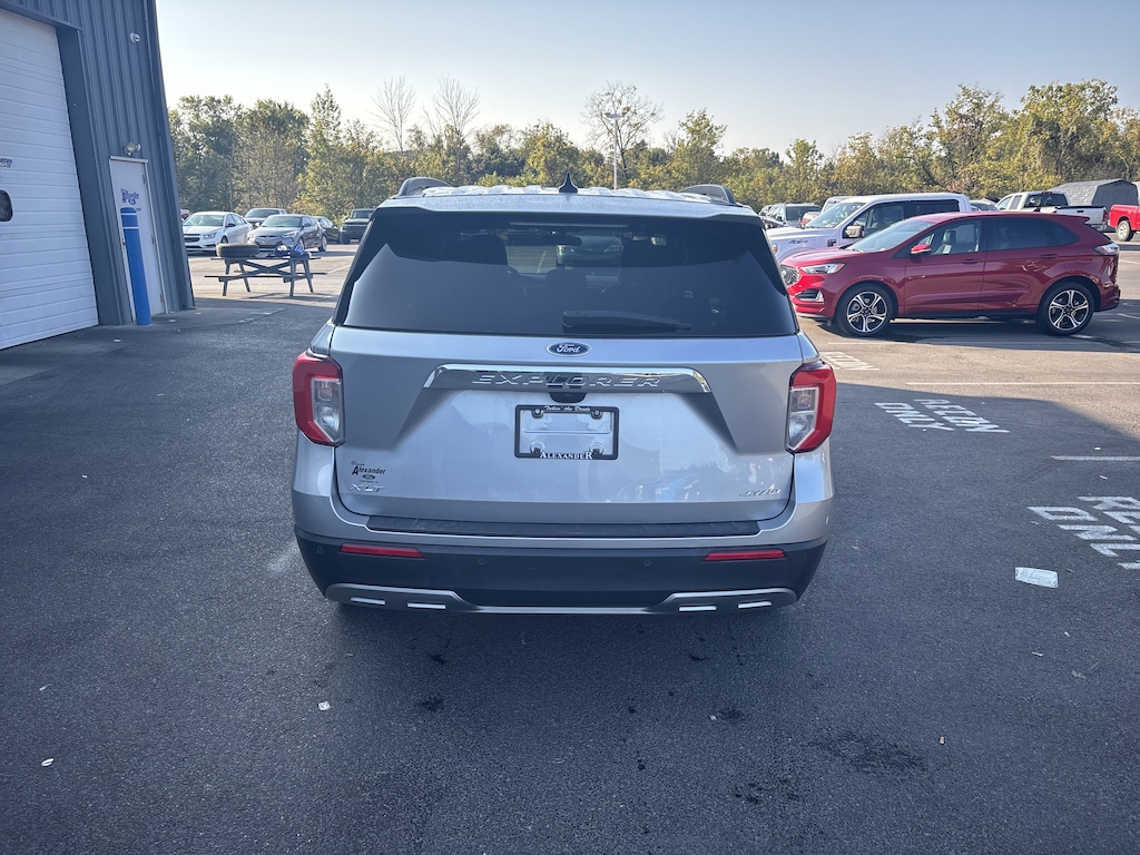 Used 2024 Ford Explorer XLT SUV