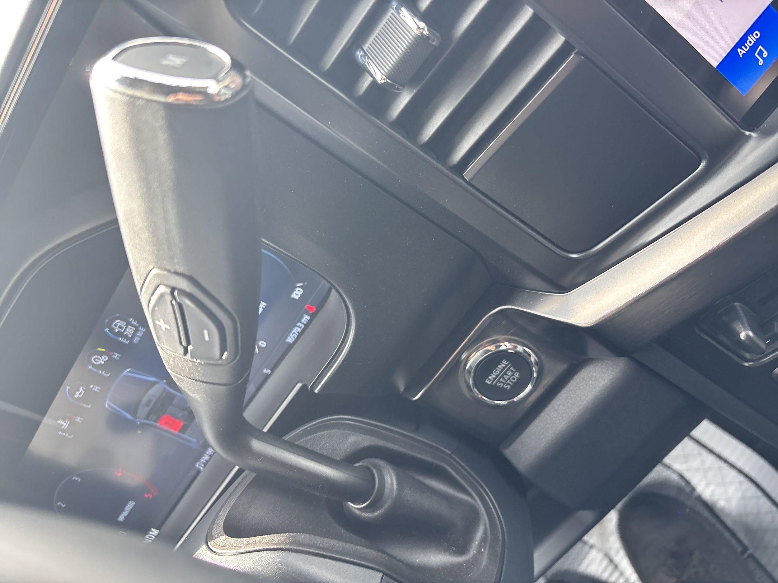 2024 Ford F-350 Super Duty Lariat - Photo 47