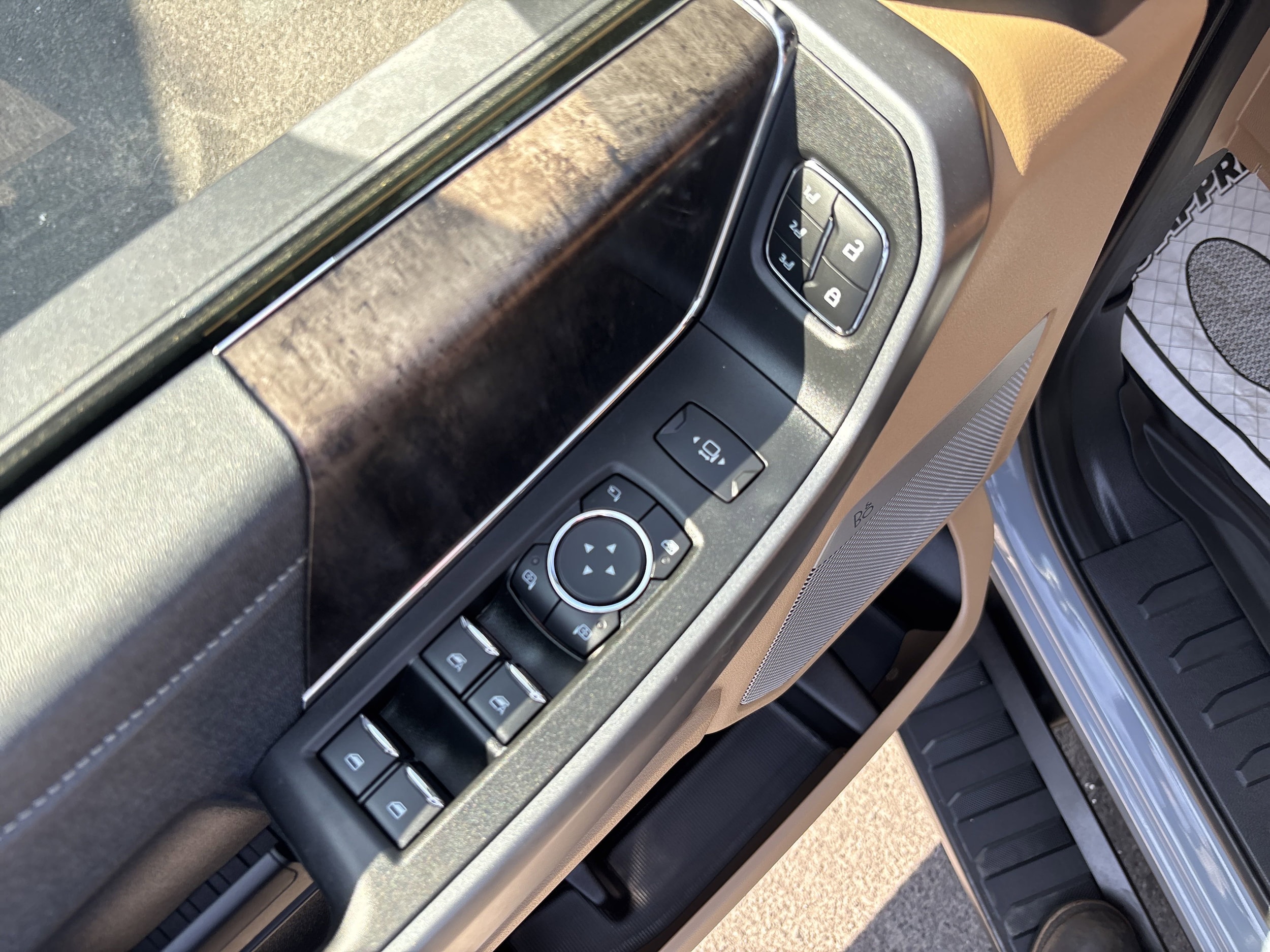 2025 Ford F-250 Super Duty Lariat - Photo 32