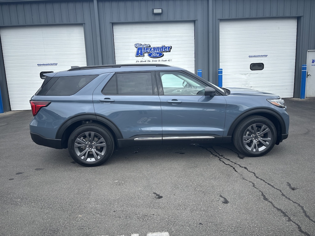 New 2025 Ford Explorer Active SUV