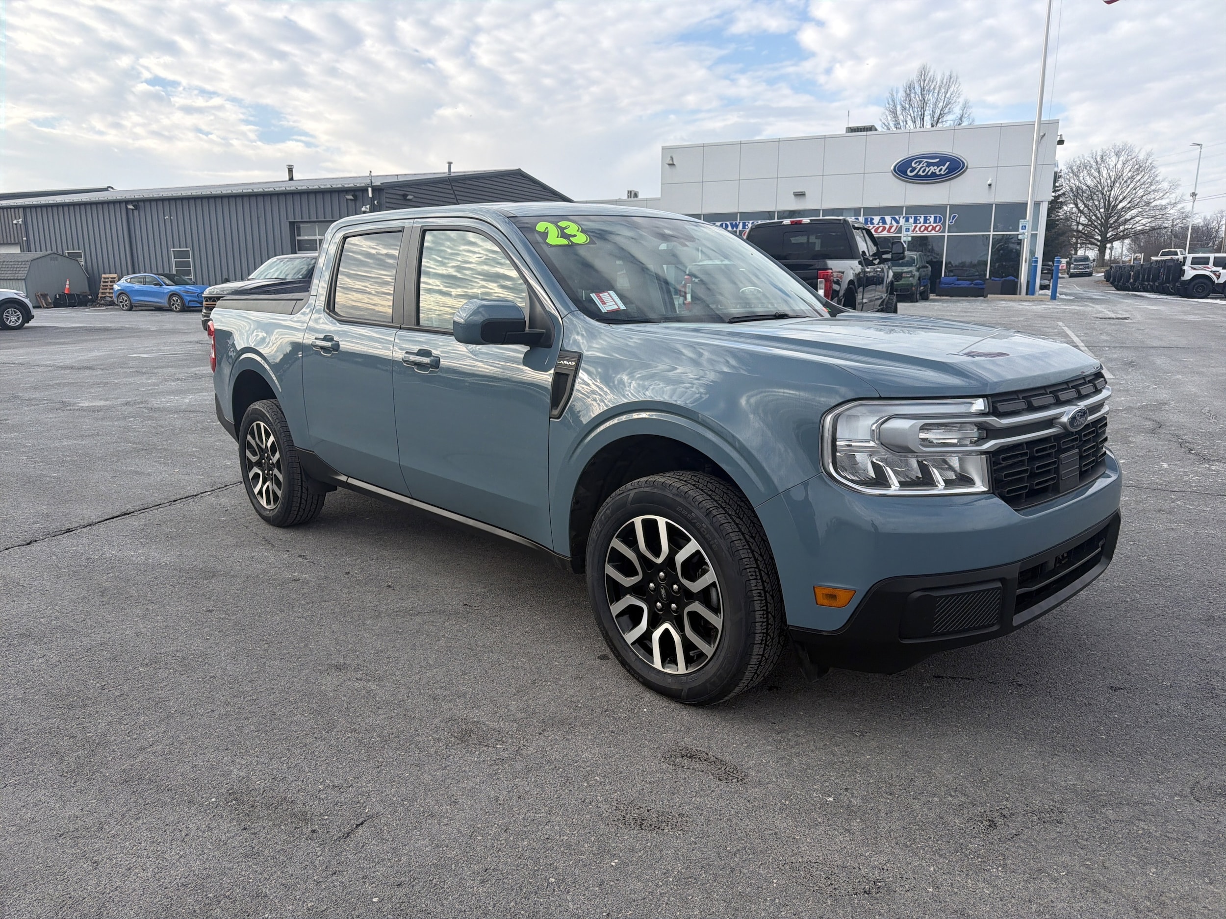 2023 Ford Maverick Lariat