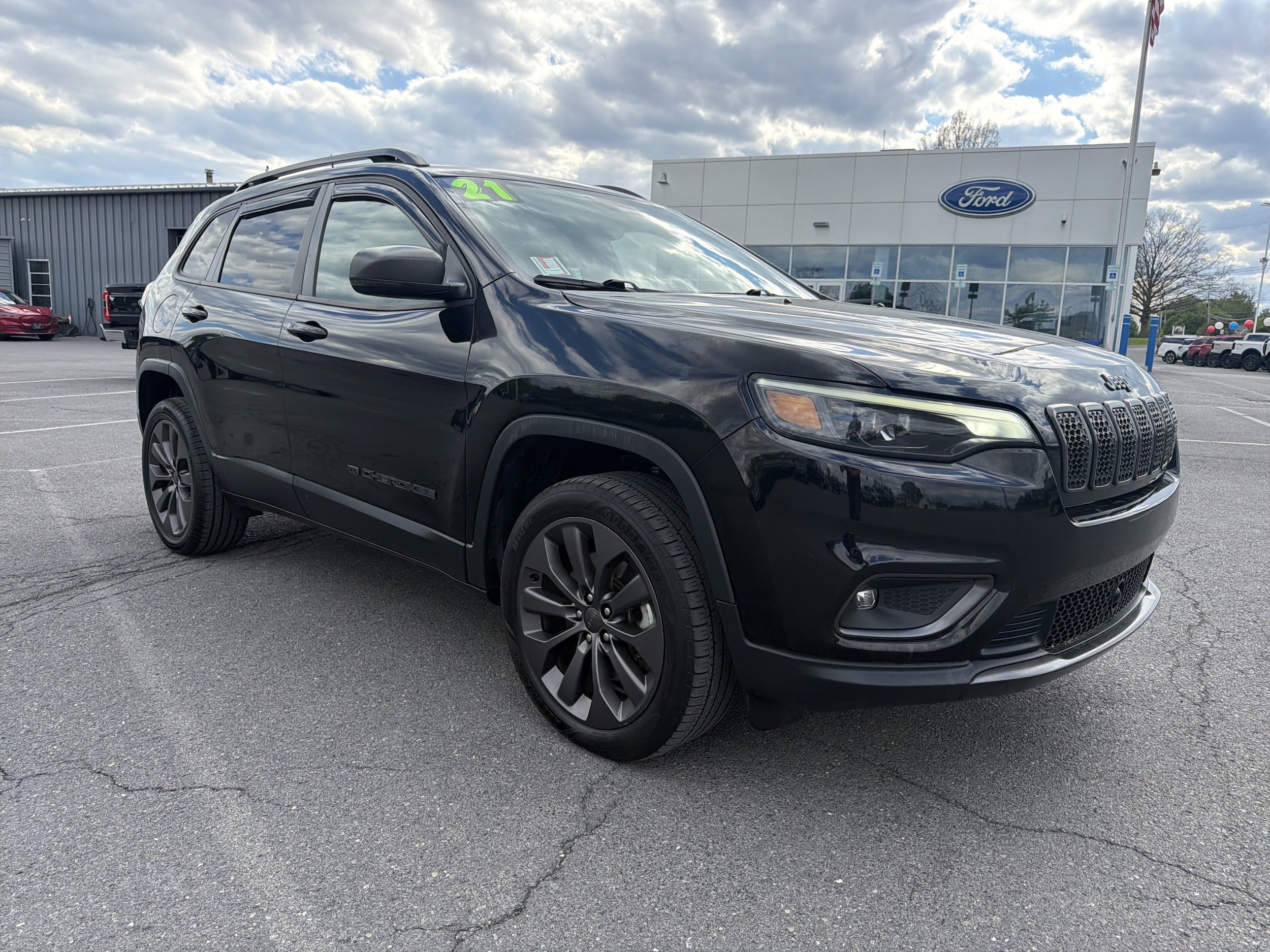 2021 Jeep Cherokee 80TH 4X4's photo