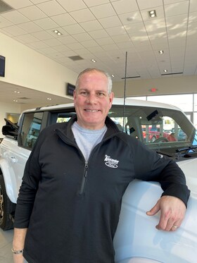 Staff member Bob Schon from ID_e2fdde0da8b7