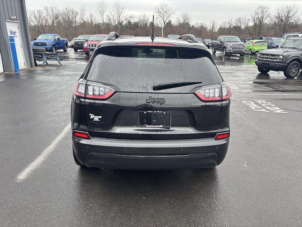 Used 2019 Jeep Cherokee Latitude Plus 4x4 SUV