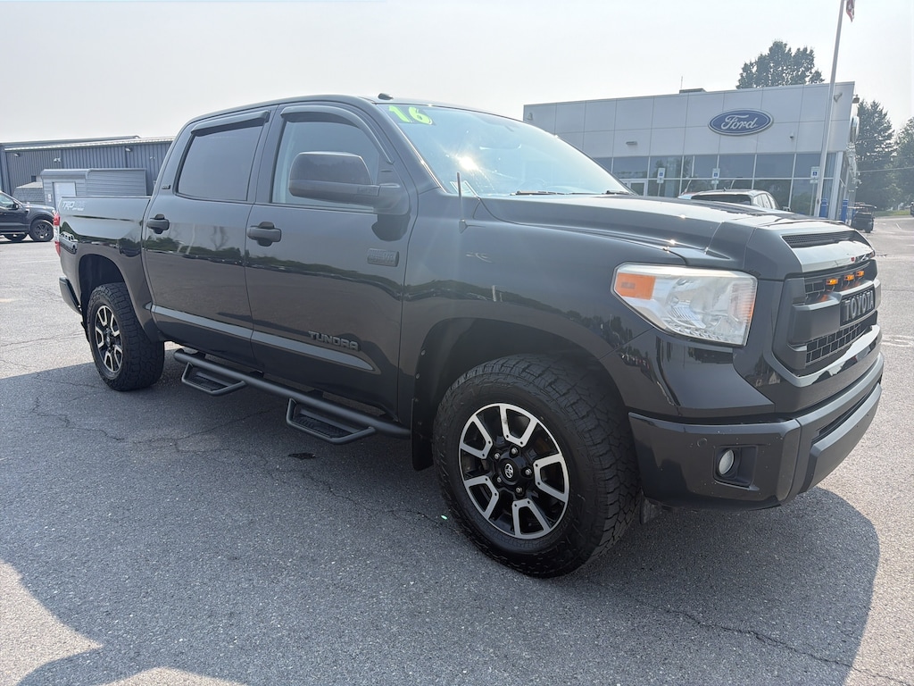 Used 2016 Toyota Tundra 4WD Truck SR5 Truck CrewMax