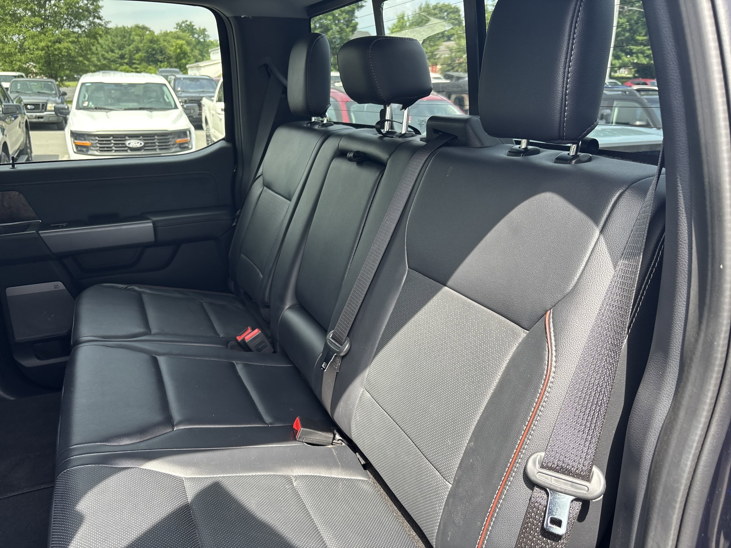 2024 Ford F-350 Super Duty Lariat - Photo 26