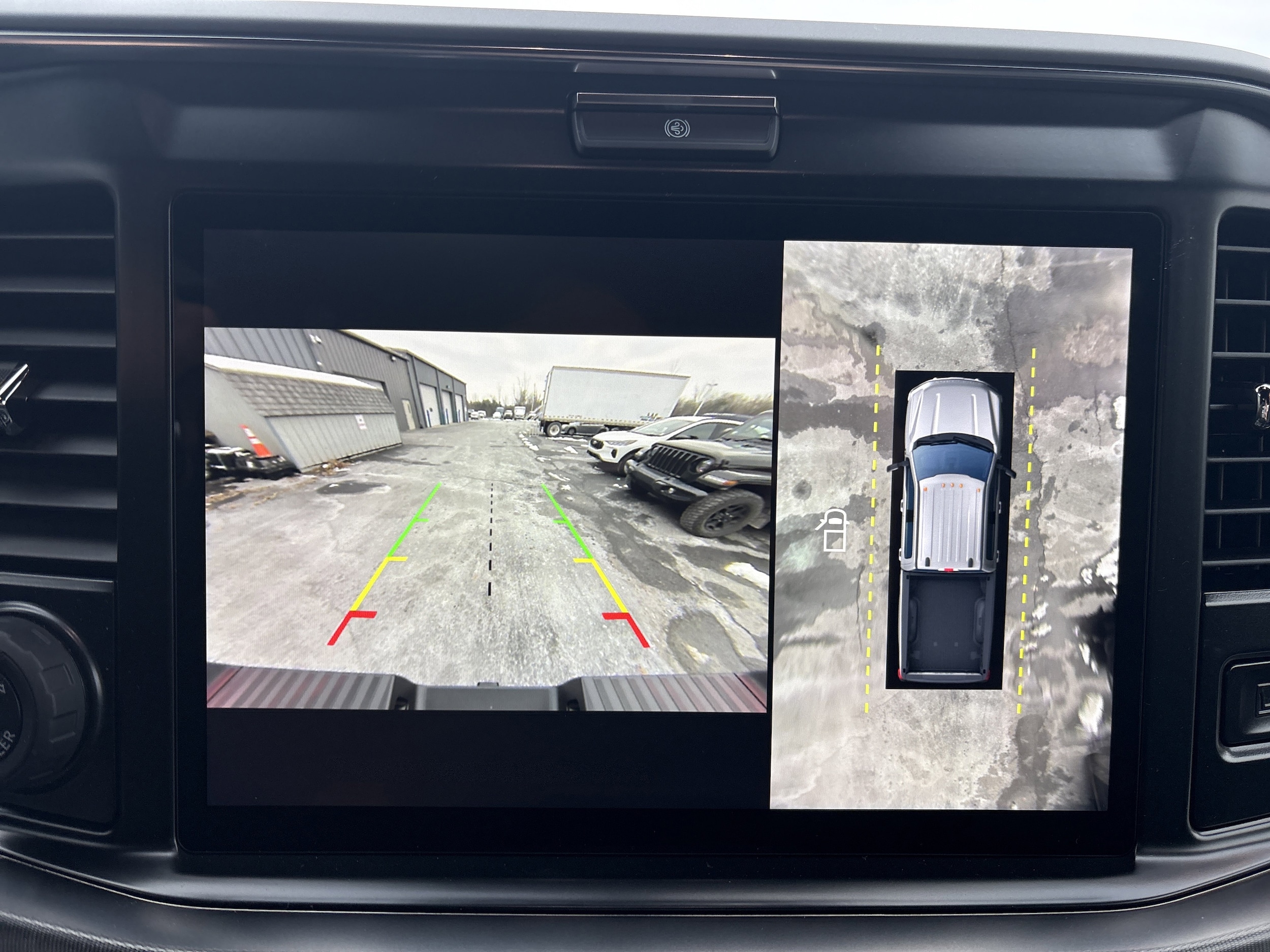 2026 Ford F-250 Super Duty Platinum - Photo 27