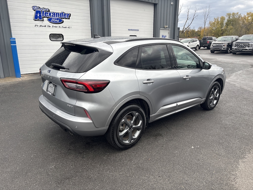 Used 2023 Ford Escape ST-Line Select SUV
