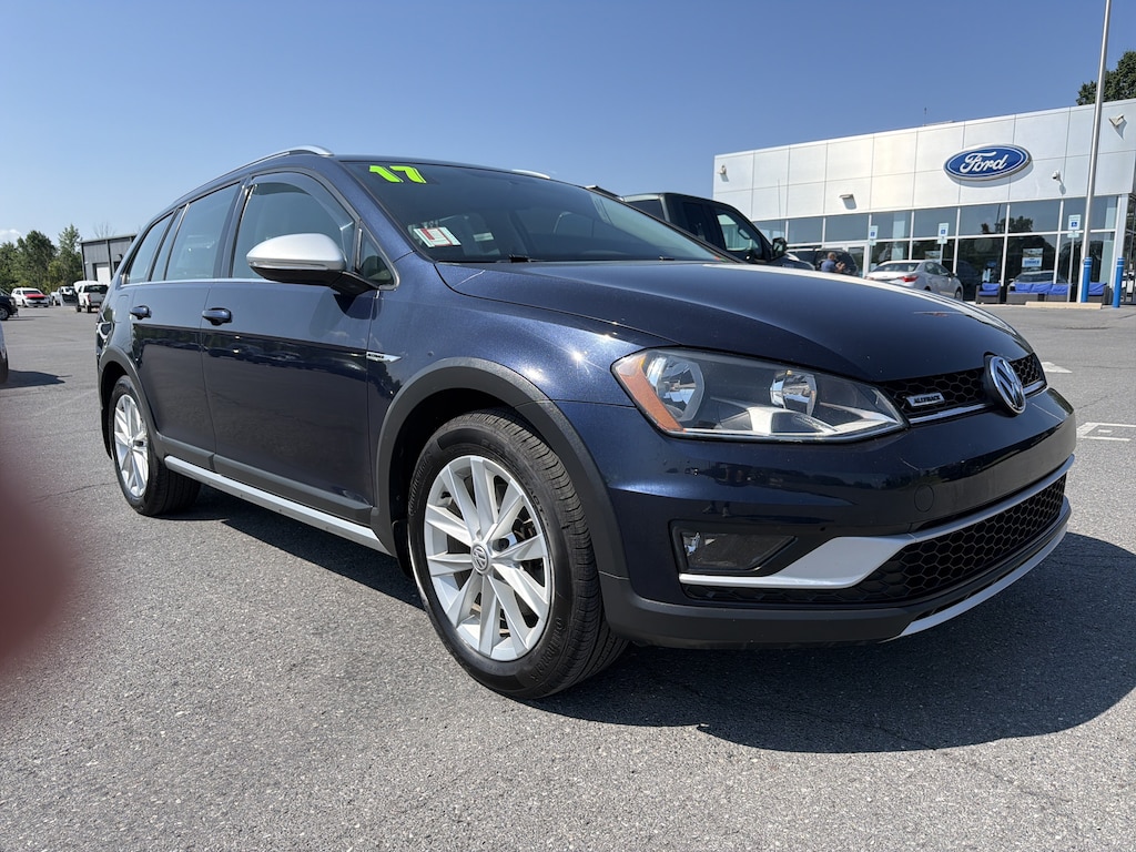 Used 2017 Volkswagen Golf Alltrack Wagon