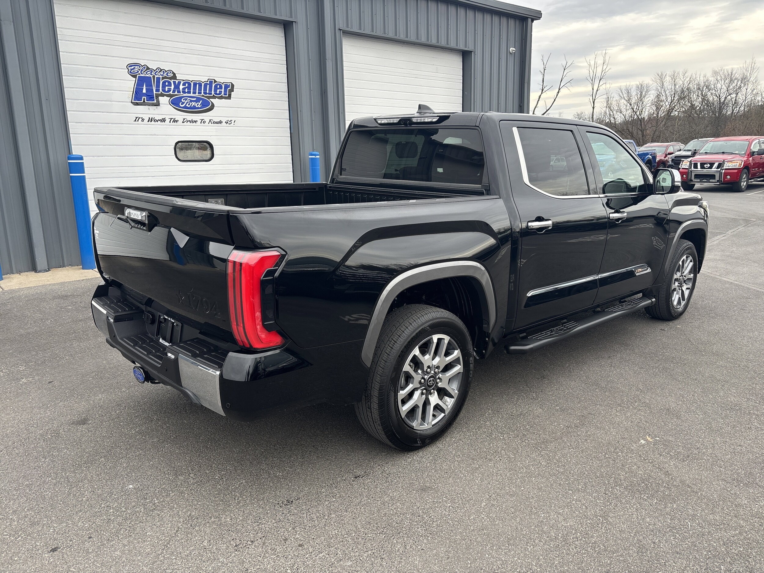 2025 Toyota Tundra 1794 Edition photo 3