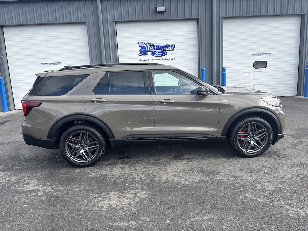 New 2026 Ford Explorer ST-Line SUV