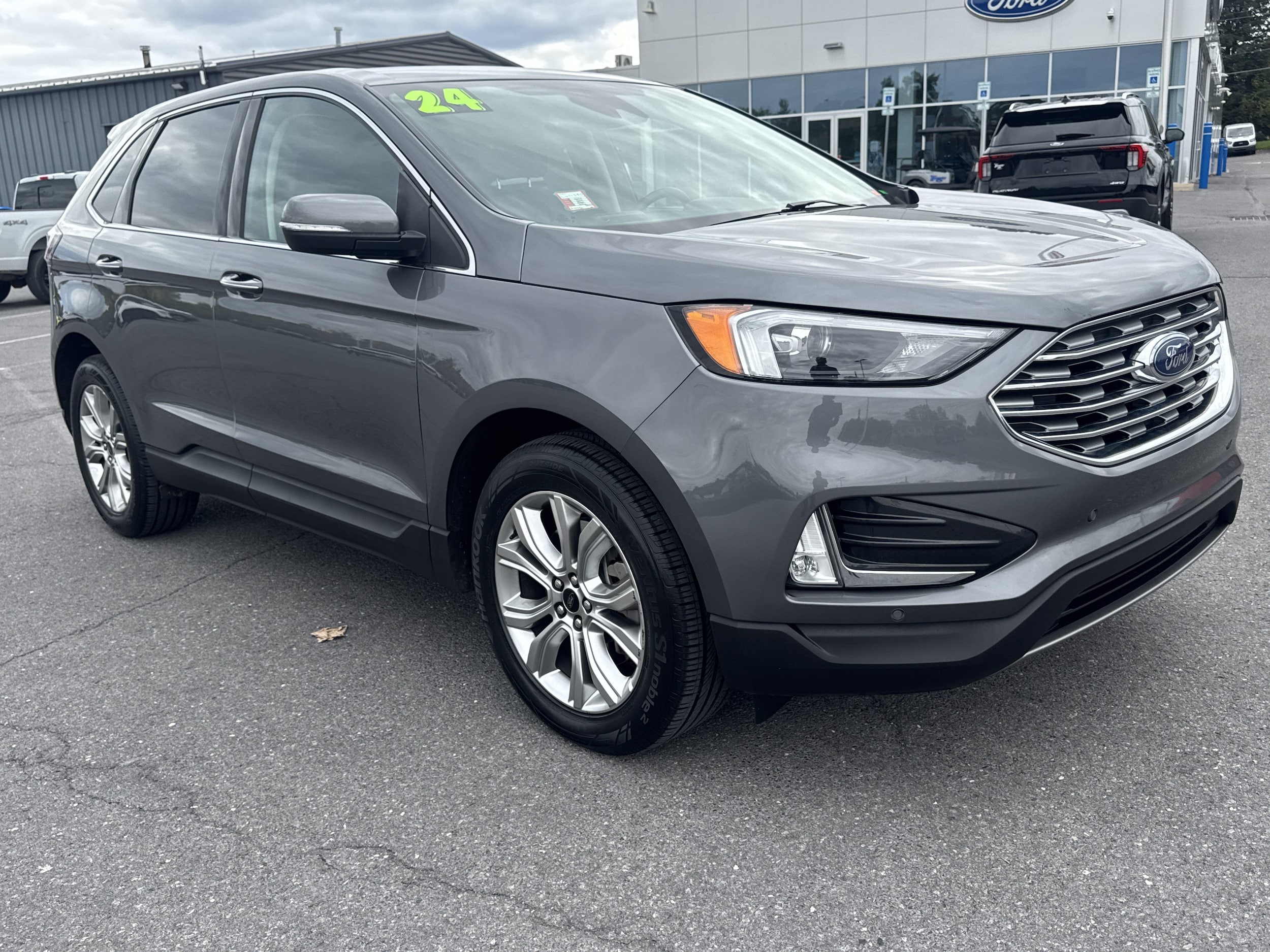 2024 Ford Edge