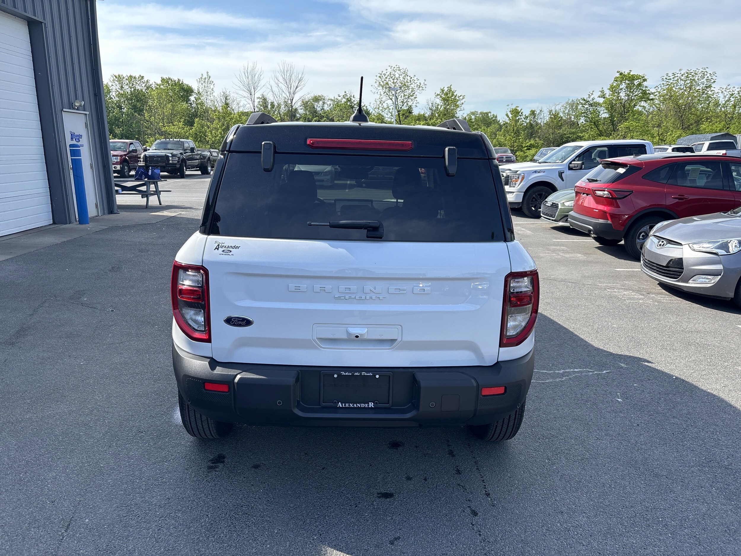 2025 Ford Bronco Sport Outer Banks photo 4