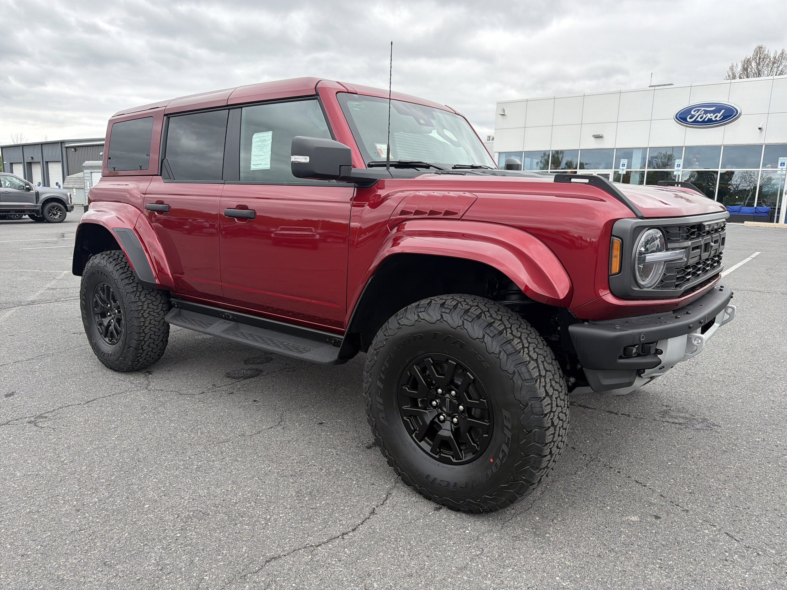 2026 Ford Bronco Raptor 4x4's photo