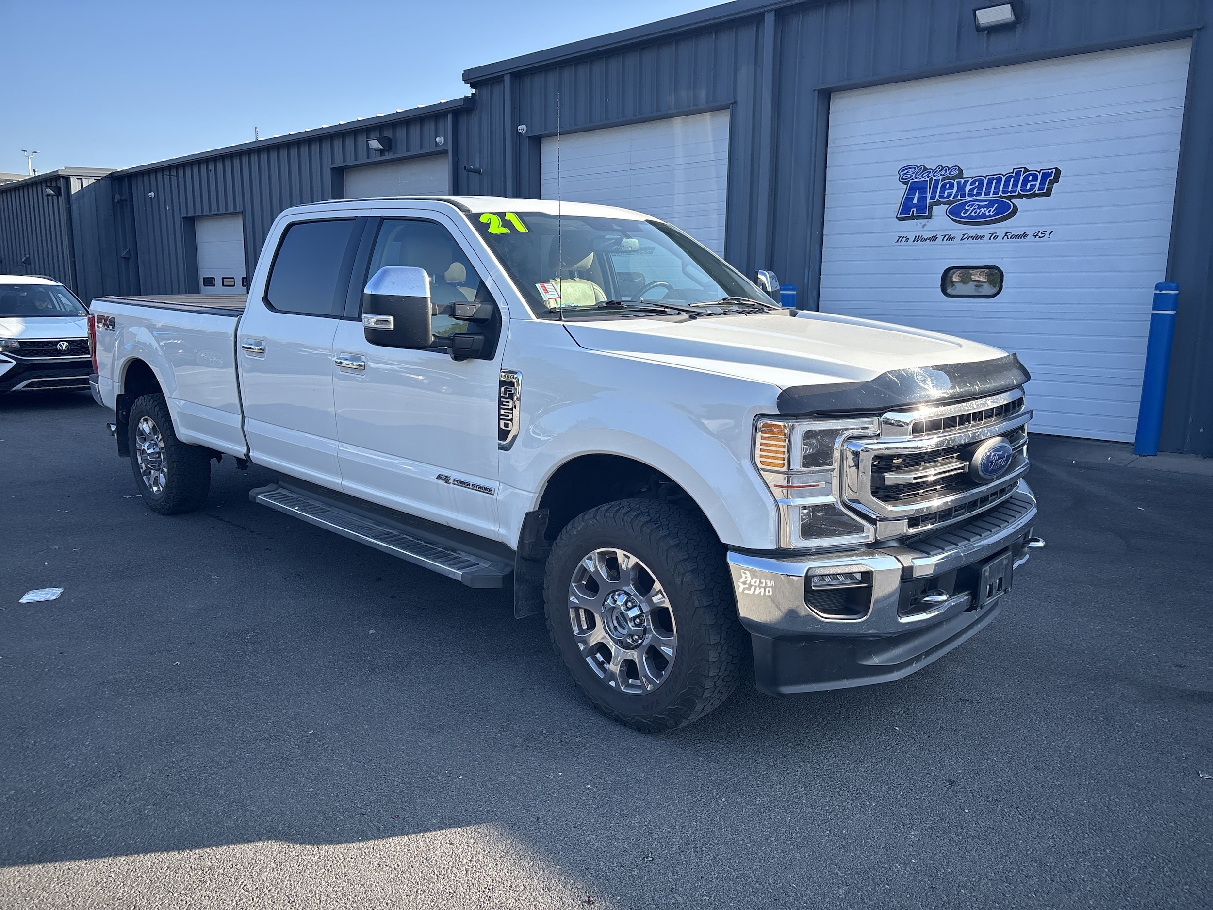 2021 Ford F-350 Super Duty Lariat's photo