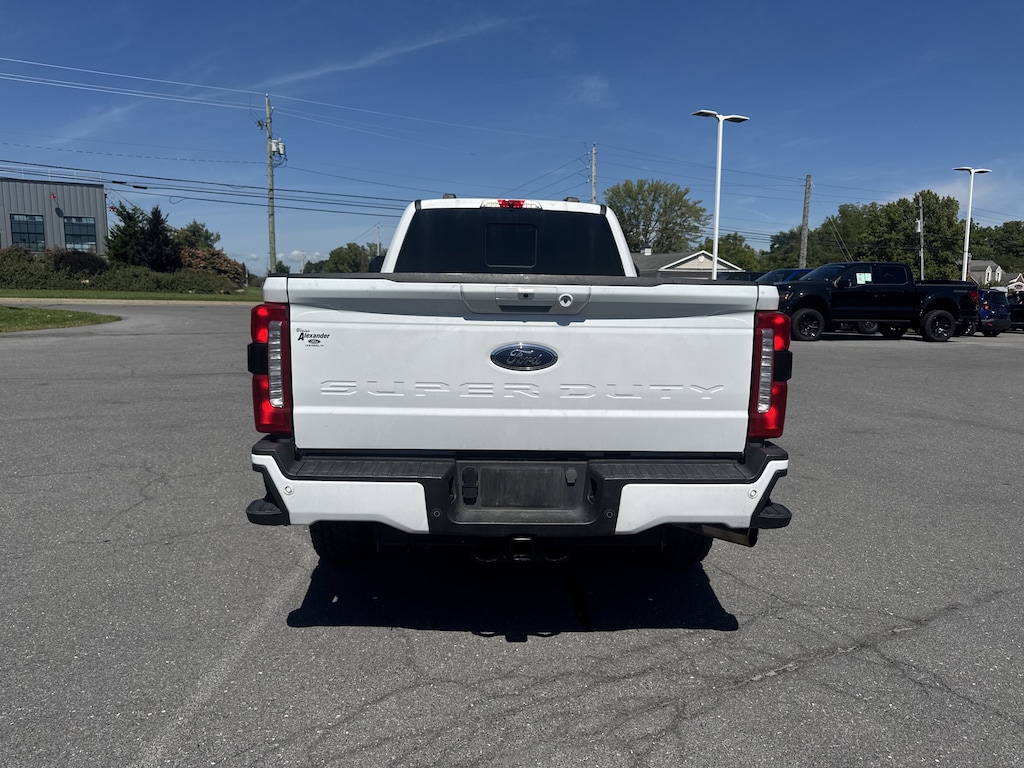 Used 2024 Ford Super Duty F-250 SRW XLT Truck Crew Cab