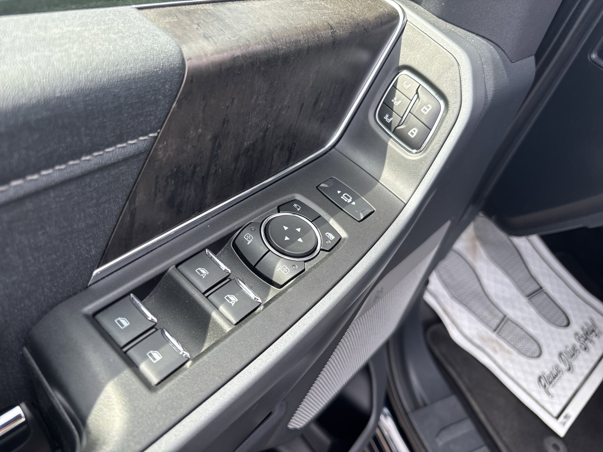 2024 Ford F-350 Super Duty Lariat - Photo 33
