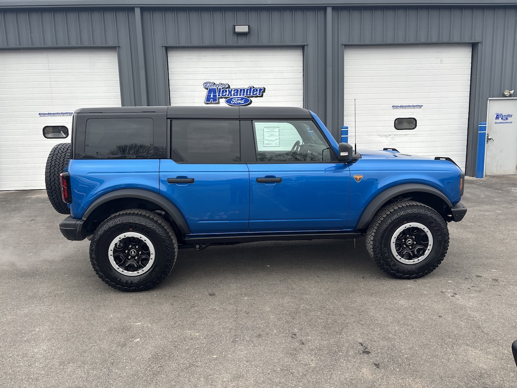 New 2025 Ford Bronco Badlands SUV