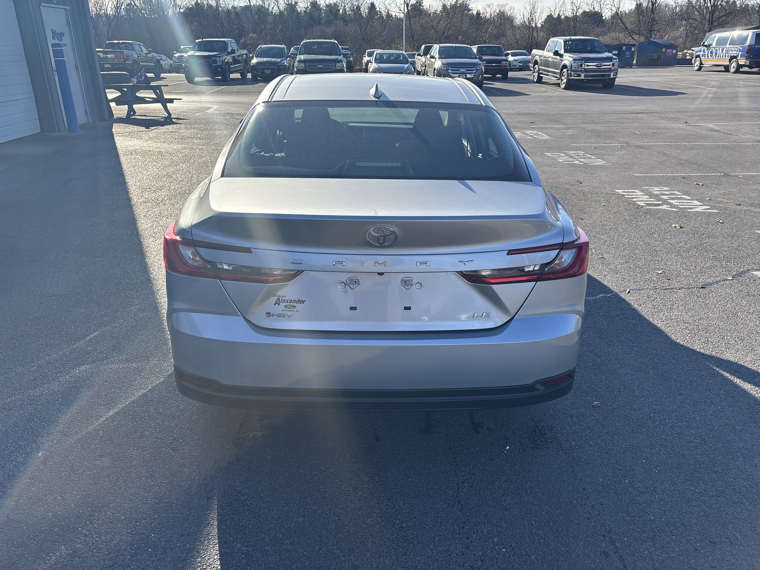 2025 Toyota Camry LE photo 2