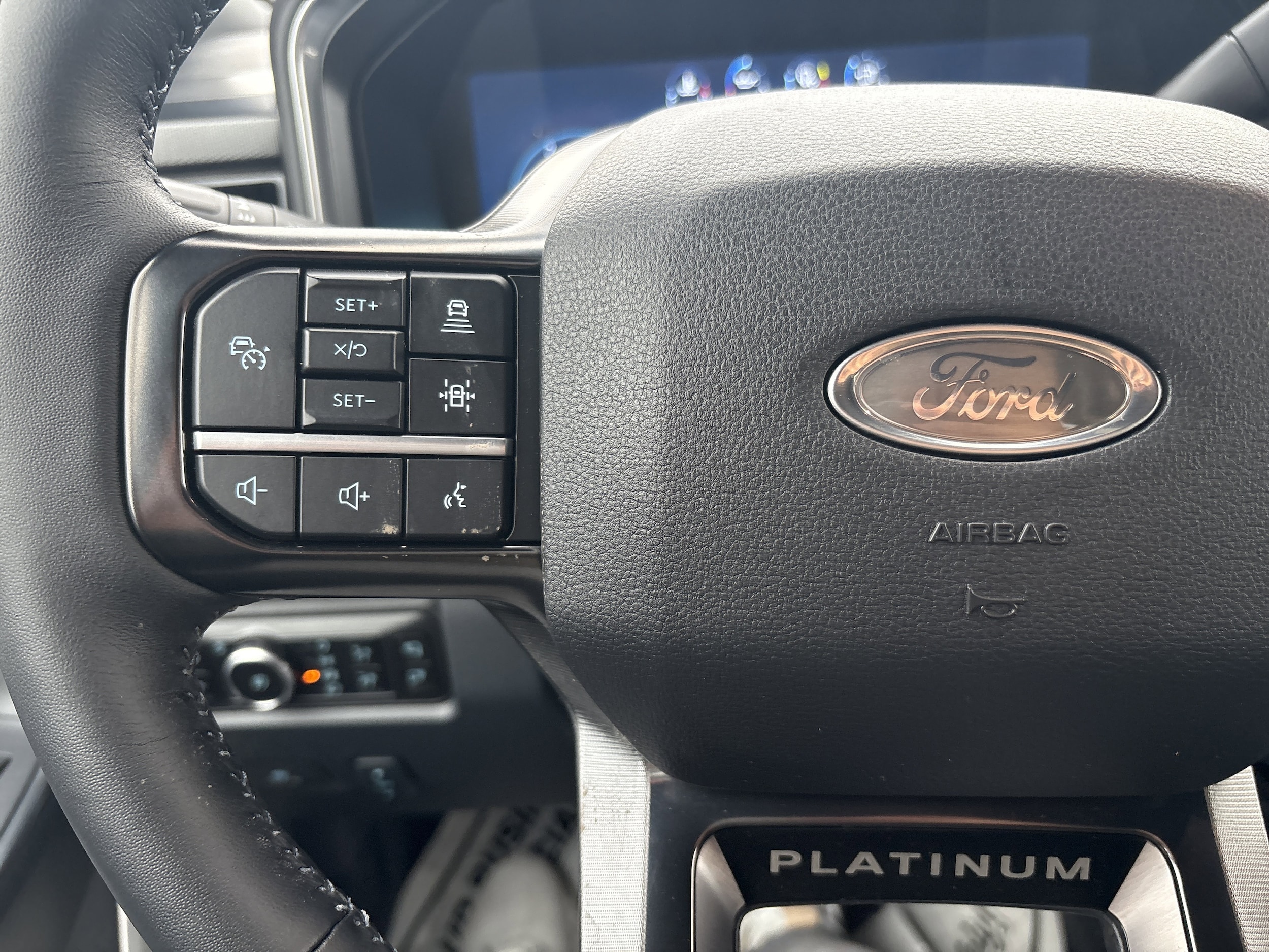 2026 Ford F-250 Super Duty Platinum - Photo 19