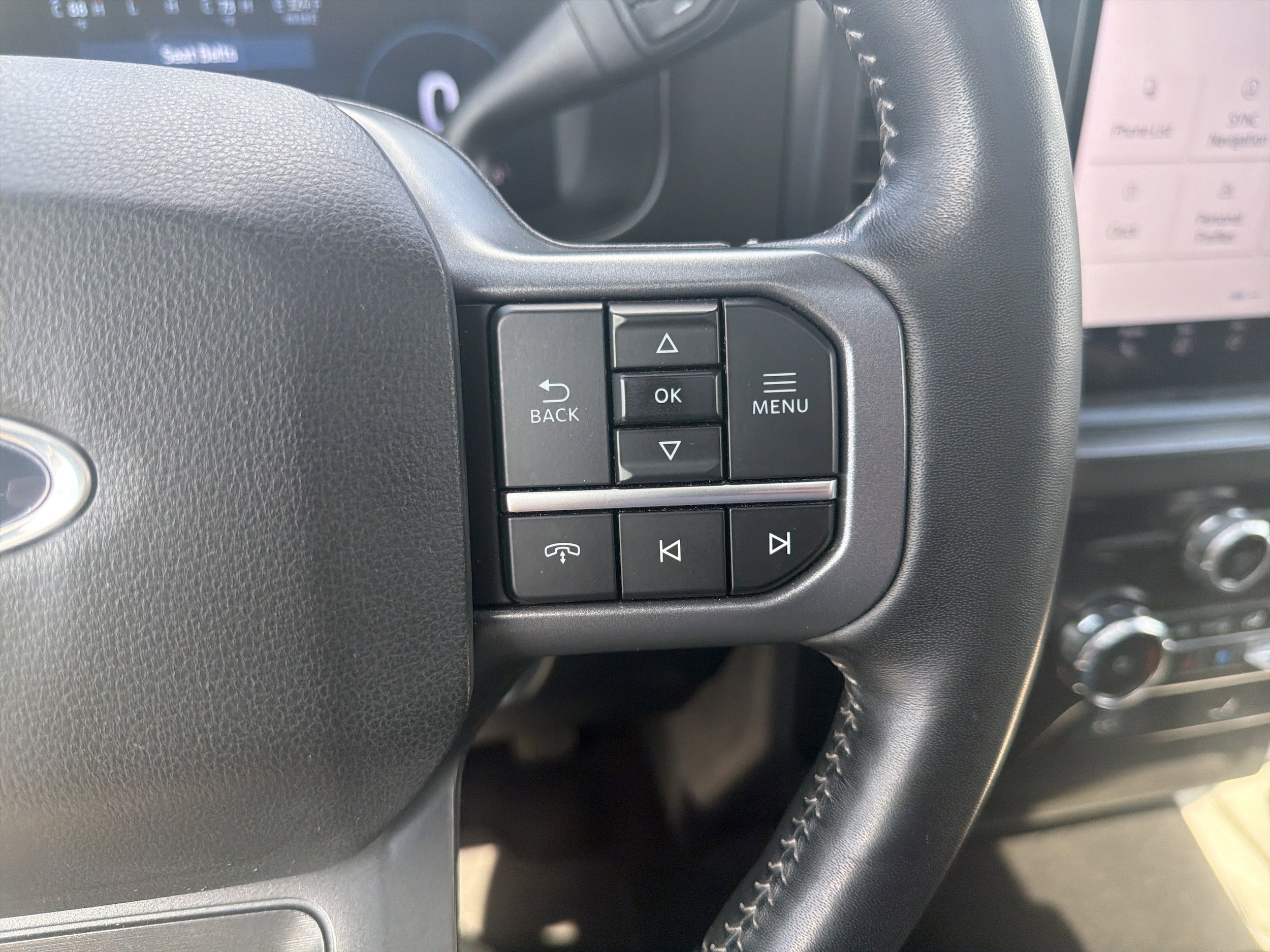 2024 Ford F-350 Super Duty Lariat - Photo 38