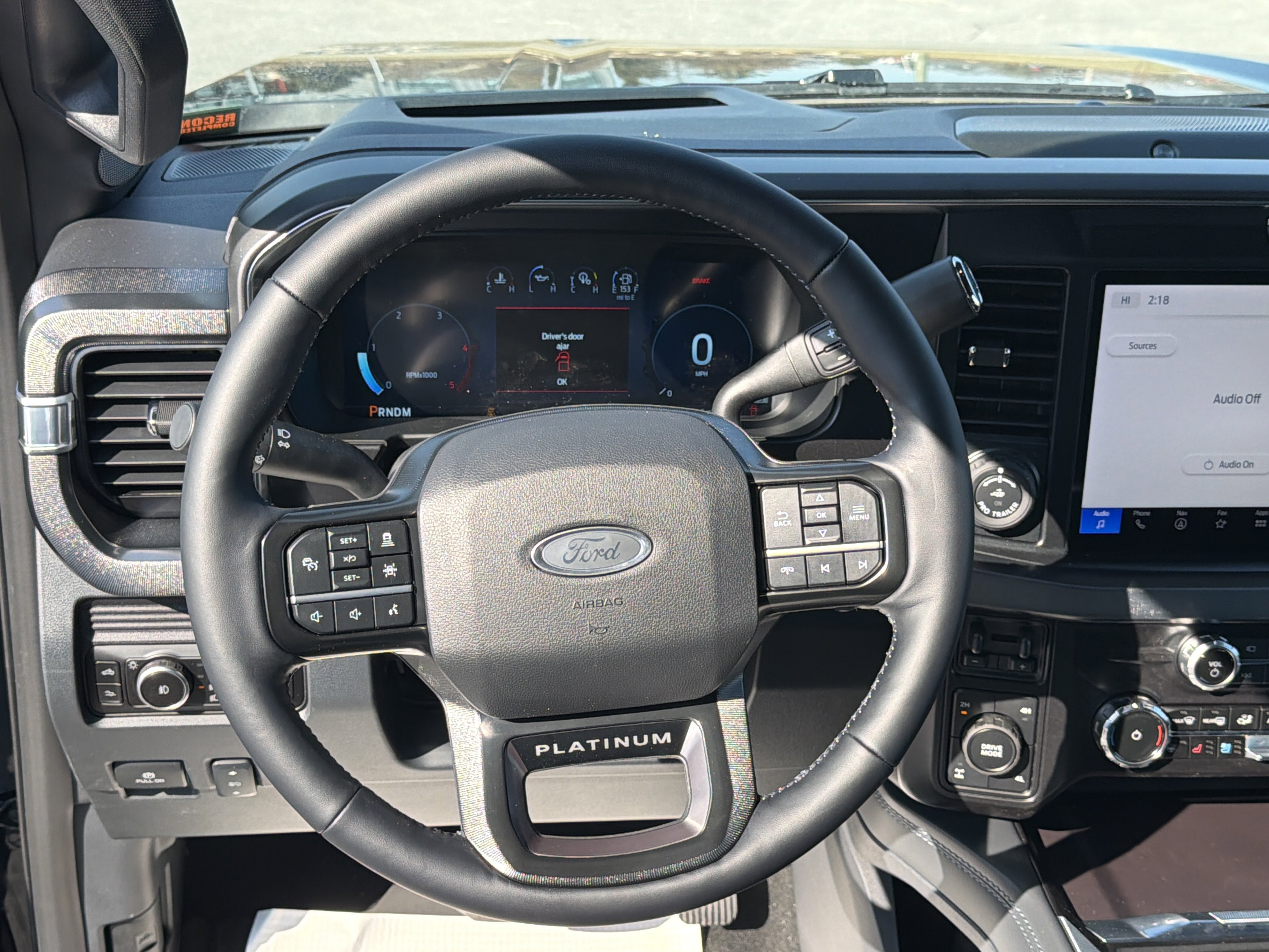 2026 Ford F-250 Super Duty Platinum - Photo 17