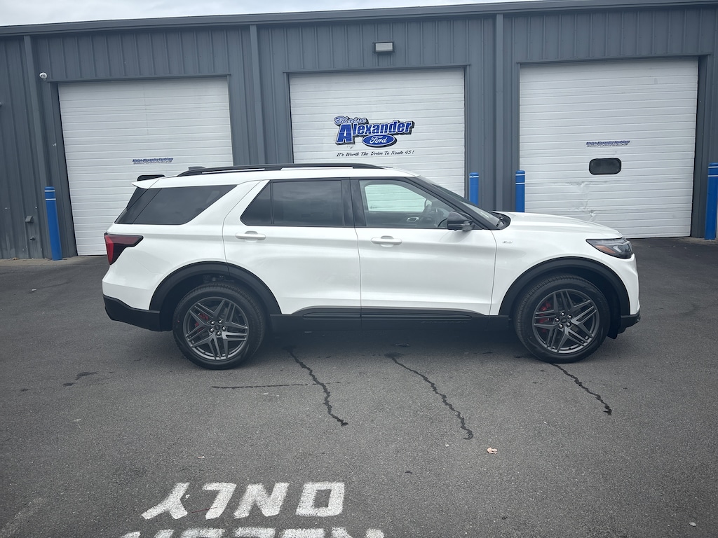 New 2025 Ford Explorer ST-Line SUV