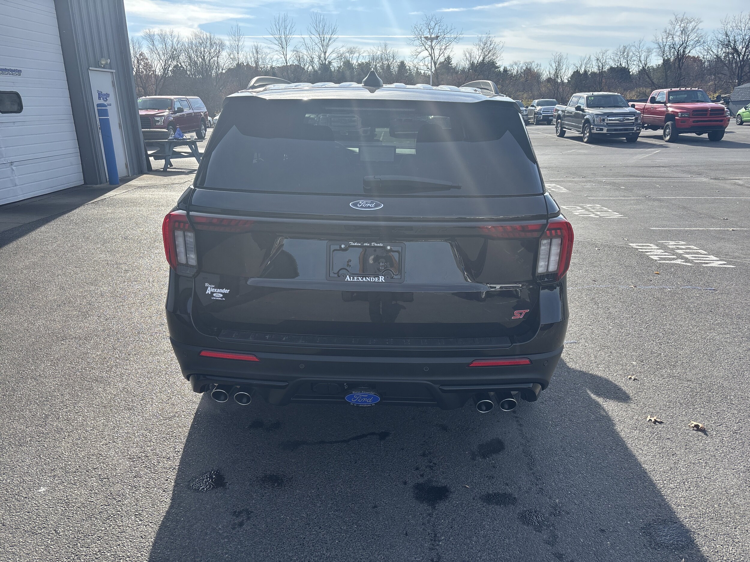 2026 Ford Explorer ST photo 3