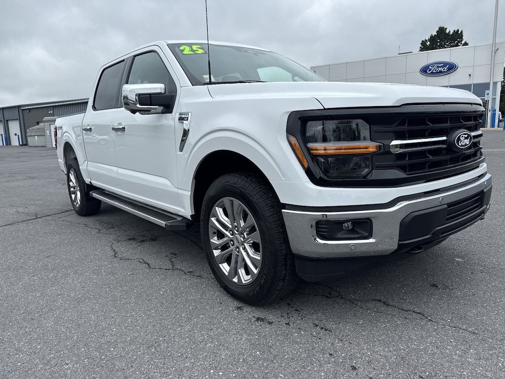 Used 2025 Ford F-150 XLT Truck SuperCrew Cab