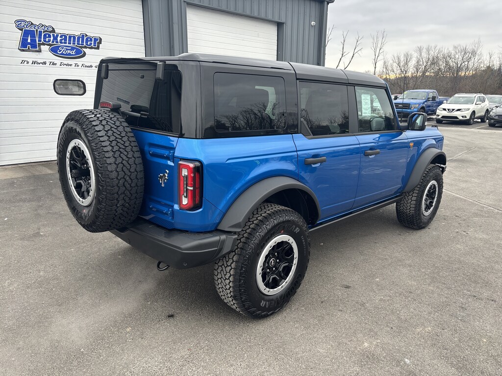 New 2025 Ford Bronco Badlands SUV