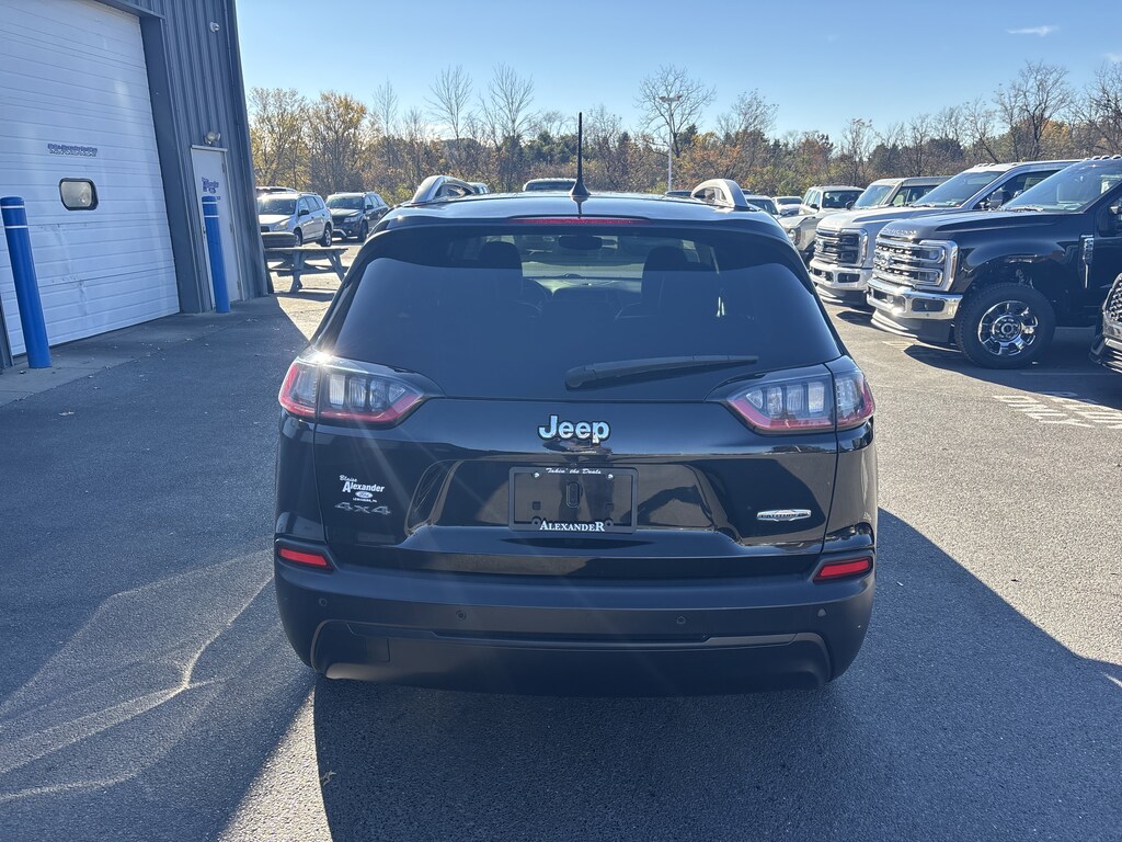 Used 2020 Jeep Cherokee Latitude Plus SUV